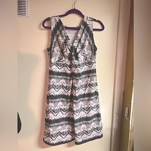 EDDIE BAUER SLEEVELESS DRESS
